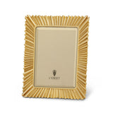 5x7-Inch Gold Ray Frame - Embellished with Intricate Craftsmanship & Adorned with 24K Gold Plating