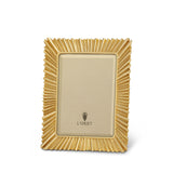 4x6-Inch Gold Ray Frame - Embellished with Intricate Craftsmanship & Adorned with 24K Gold Plating