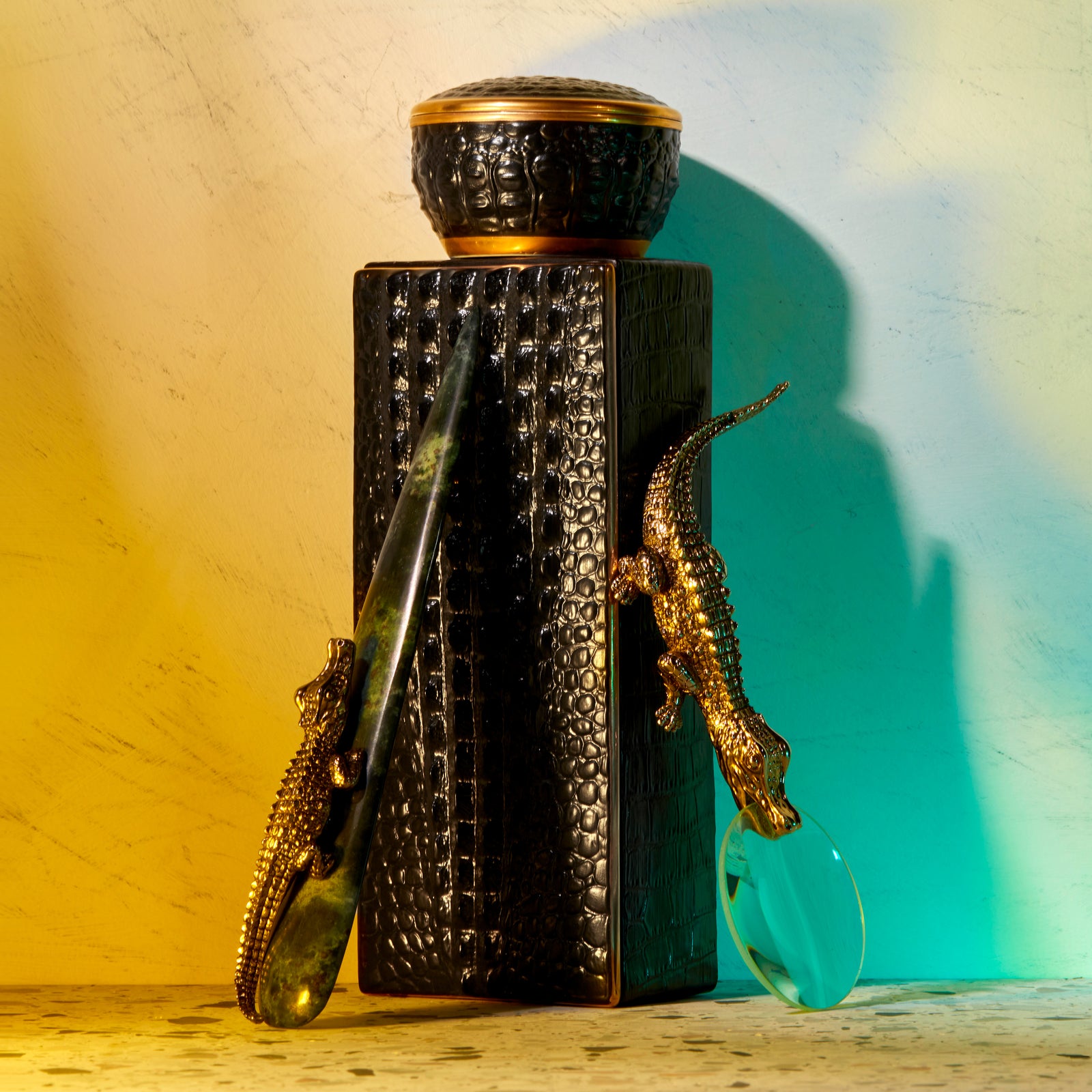 life_crocodile_2022_1104_1600x